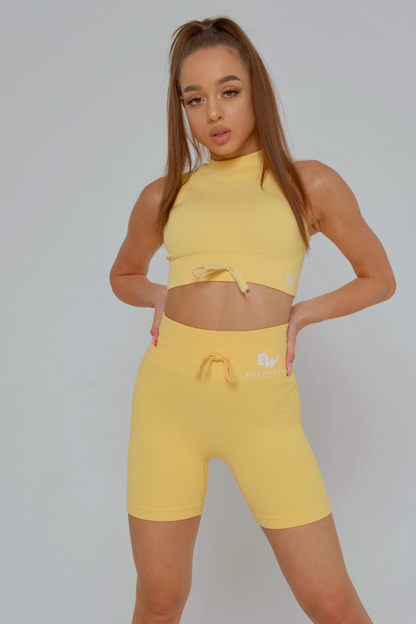 Vitality Short Leggings with Drawstring (Yellow)