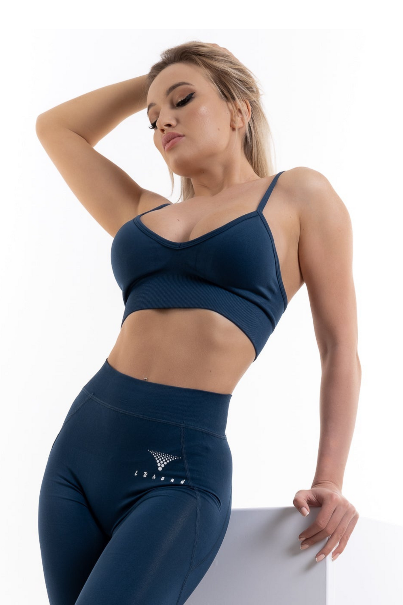 Sensual Seamless Sports Bra (Dark Blue, Black)